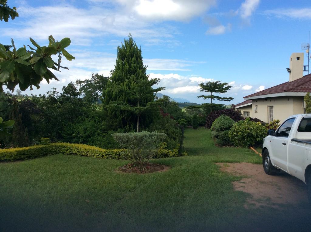Palm Valley Lodge Chigumula Exterior photo